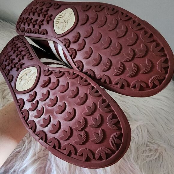 Adidas Samoa athletic shoes burgundy men's size 12 - Picture 8 of 8